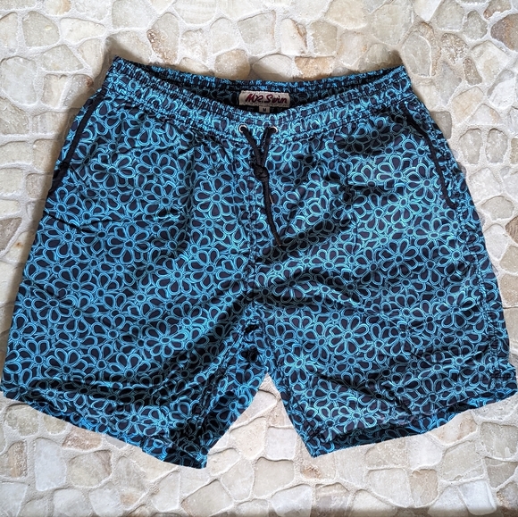 Mr. Swim Men's Floral Print Swim Trunks - Picture 6 of 7